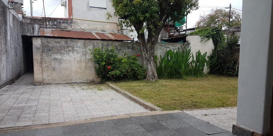 Casa en Venta en Hurlingham con 1 dorm., 60 m2 cubiertos y 90 m2 totales - imagen 3