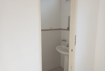 Oficina en Alquiler en Pilar con 1 ambientes y cochera - Imagen 4