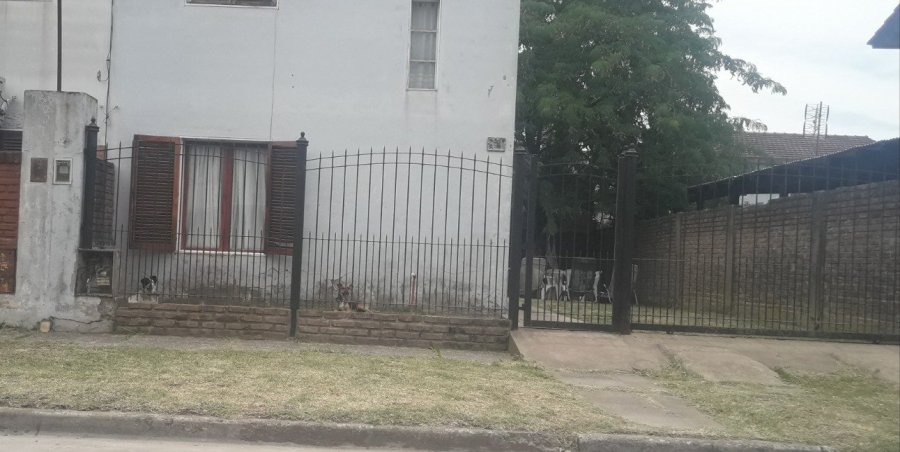 Hector panizza norte 333, Almirante Brown