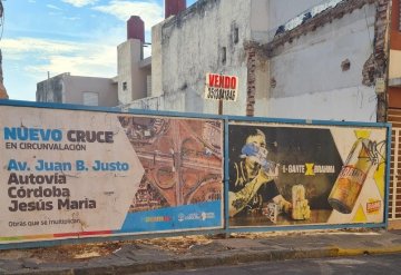Terreno disponible para la en Venta en Córdoba · frente 8,25 m · largo 57,95 m · 465 m² de lote · dueño directo - Imagen 1