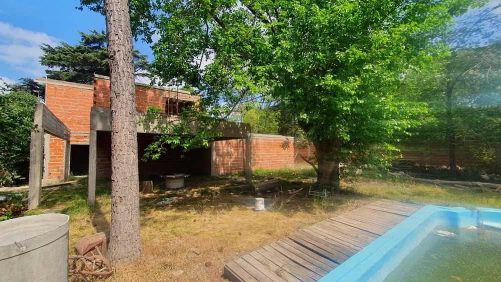 Casa en Moreno para en Venta · dueño directo · 4 o más dorm · 2 cocheras - Imagen 1