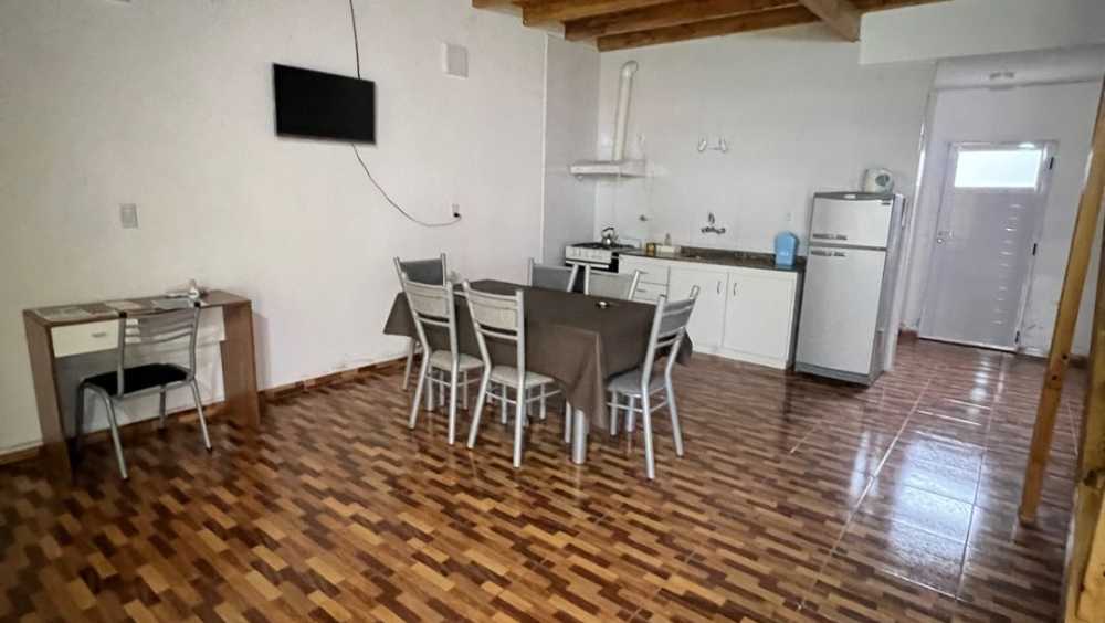 Complejo De 5 Departamentos En Venta, En Calle Triccerri - Departamento en Venta en General Alvear con 4 dorm., 6 amb. y 373 m2 cubiertos - imagen 4