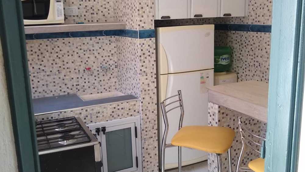 Casa en La Plata en Temporario · dueño directo · 2 dorm · 5 ambientes · 100 m² de lote - Imagen 1