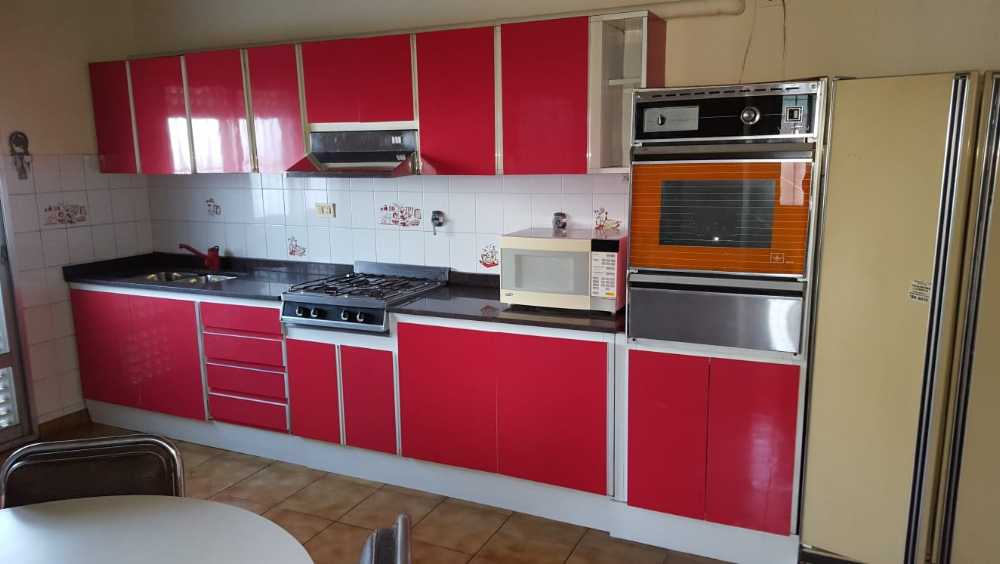 Galpn Con Casa En 1 Piso Y Depto. Independiente - Casa en Venta en Tablada con 4 dorm., 6 amb., 256 m2 cubiertos y 134 m2 totales - imagen 4