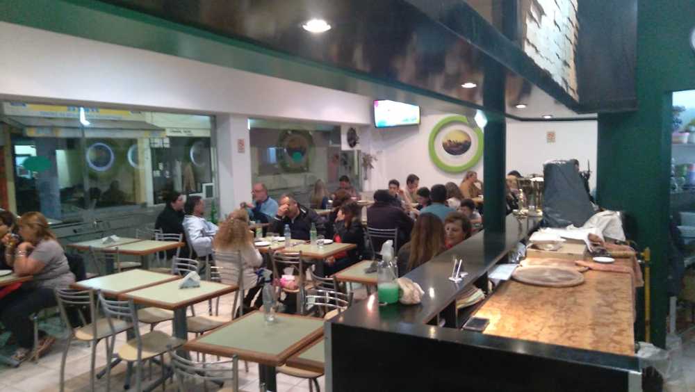 VENDO FONDO DE COMERCIO TRADICIONAL PIZZERIA DE RIO CUARTO - Imagen 3