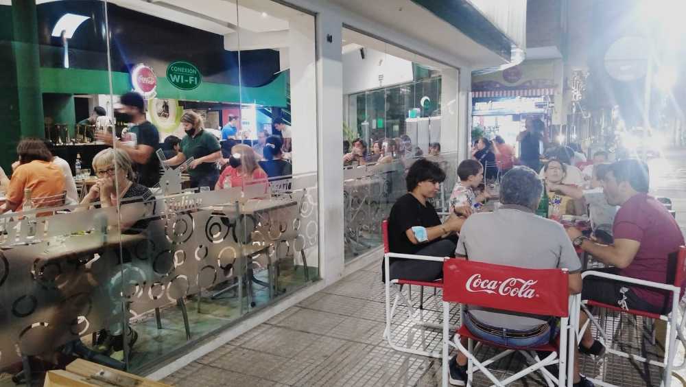 VENDO FONDO DE COMERCIO TRADICIONAL PIZZERIA DE RIO CUARTO - Imagen 4