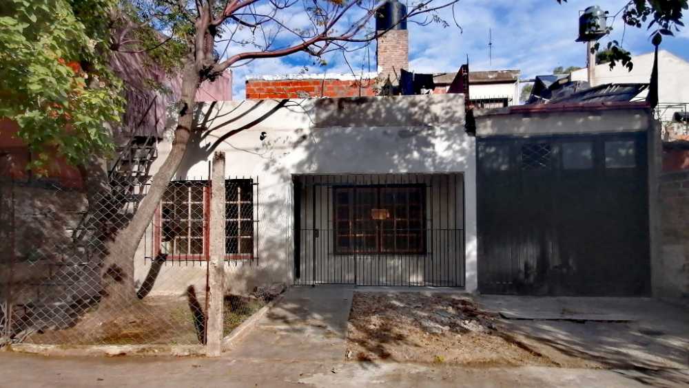Martin Coronado 189, Grand Bourg