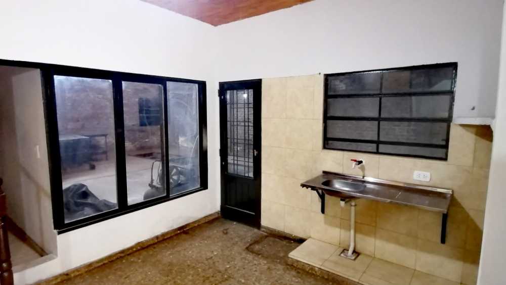 Propiedad: Casa Planta Baja + Planta Alta + Taller - Casa en Venta en Grand Bourg con 3 dorm., 6 amb., 200 m2 cubiertos y 200 m2 totales - imagen 12