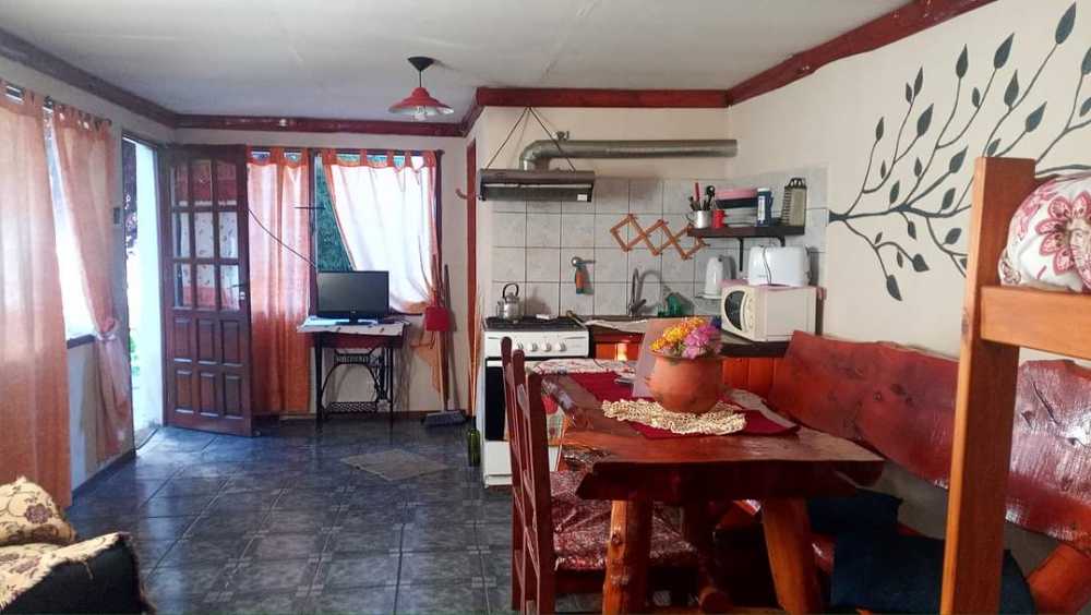 Excelente Casa en El Bolsón en Venta · dueño directo · 4 o más dorm · cochera · 450 m² de lote - Imagen 3