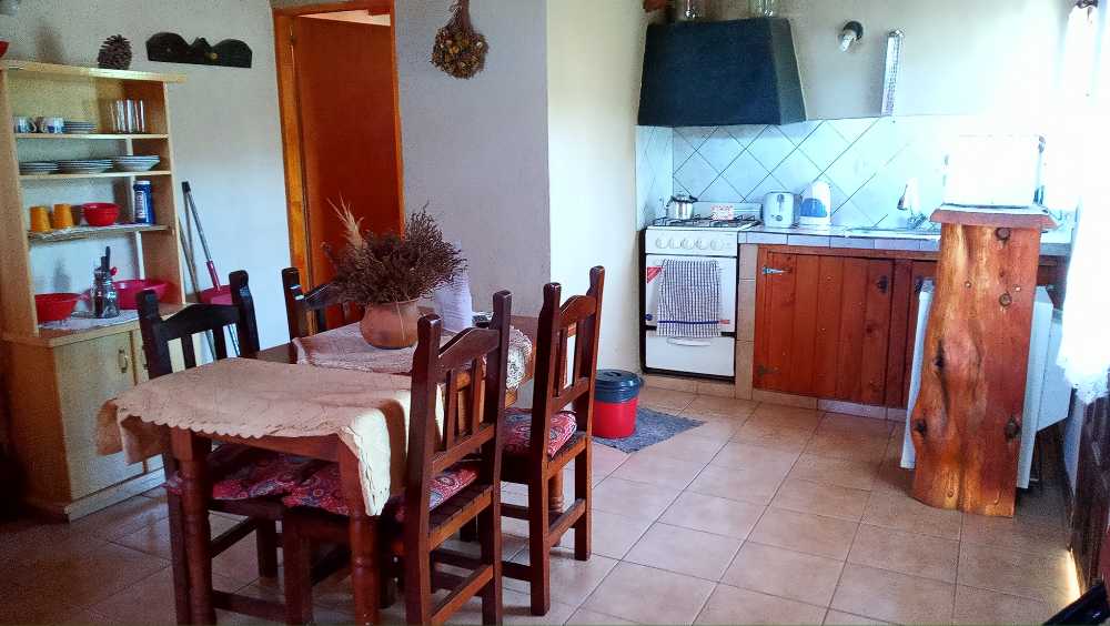 Casa + 4 Departamentos - Casa en Venta en El Bolsón con 4 dorm., 6 amb., 200 m2 cubiertos y 450 m2 totales - imagen 5