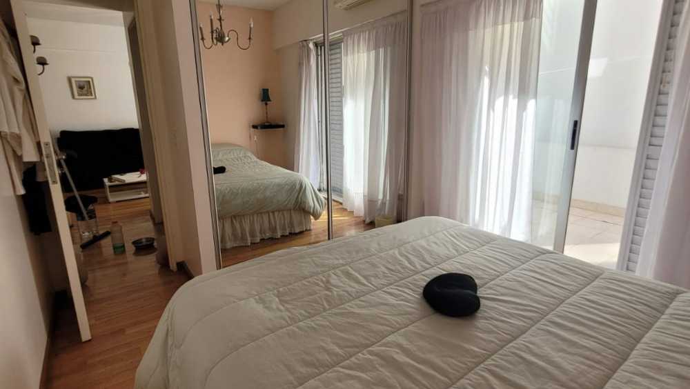 Impecable Semipiso dos ambientes con dos patios muy luminosp - Imagen 3