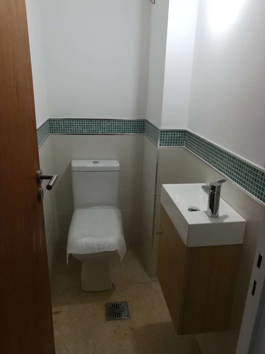 Particular Vende Casa En La Plata - Casa en Venta en La Plata con 2 dorm., 3 amb., 82 m2 cubiertos y 77 m2 totales - imagen 5