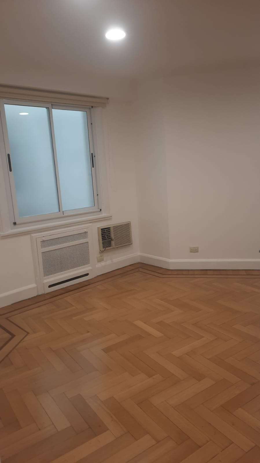 En San Nicolás, Departamento en Alquiler · dueño directo · 2 dorm · 3 ambientes - Imagen 2