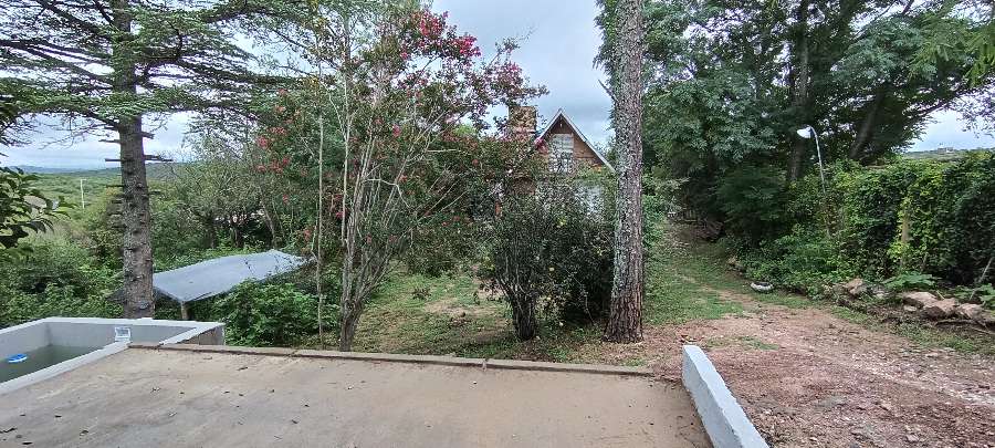 Excelente Casa en Villa Carlos Paz en Venta · dueño directo · 2 dorm · 2 cocheras · 917 m² de lote - Imagen 3
