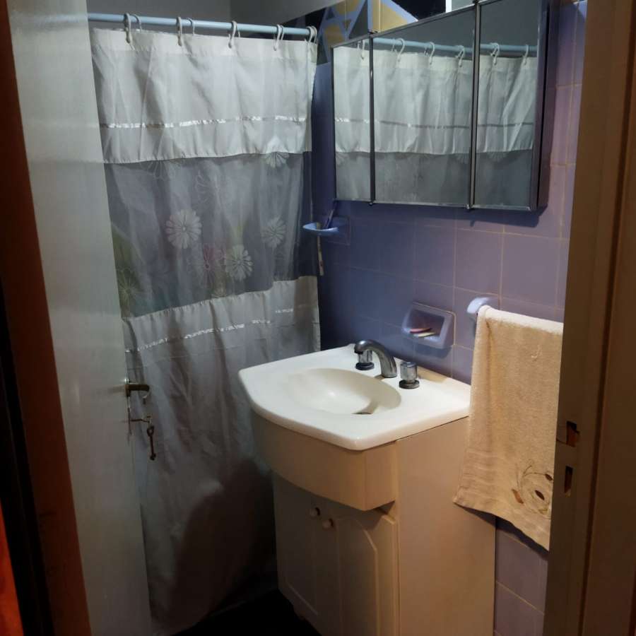 Venta De Casa En Excelente Barrio Ubicado En El Corazon De La Provincia - Casa en Venta en San Juan con 3 dorm., 6 amb., 270 m2 cubiertos y 430 m2 totales - imagen 9