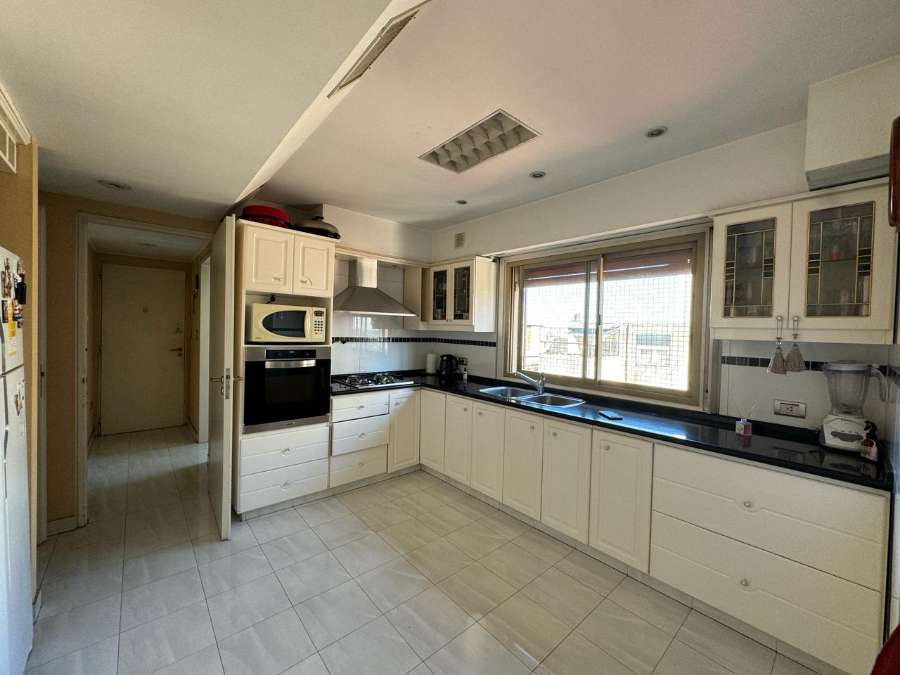 Exclusivo Departamento 6 Ambientes - Departamento en Venta en Ramos Mejia con 3 dorm., 6 amb. y 220 m2 cubiertos - imagen 6