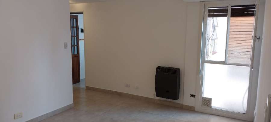 Se vende hermoso departamento de 2ambientes - Imagen 2
