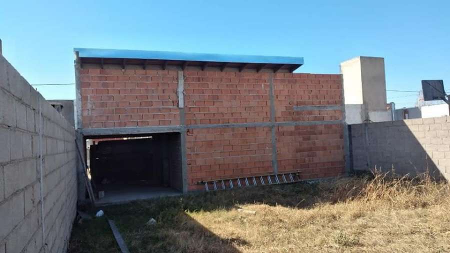 Vendo Casa En Barrio Castelli 1 - Casa en Venta en Río Cuarto con 1 dorm. - imagen 1