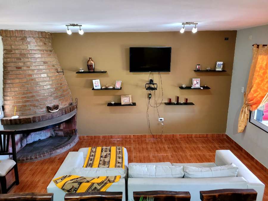 Comprar Terreno en Bialet Masse · 1,24 m² de lote · dueño directo · 4 o más dorm · cochera - Imagen 4