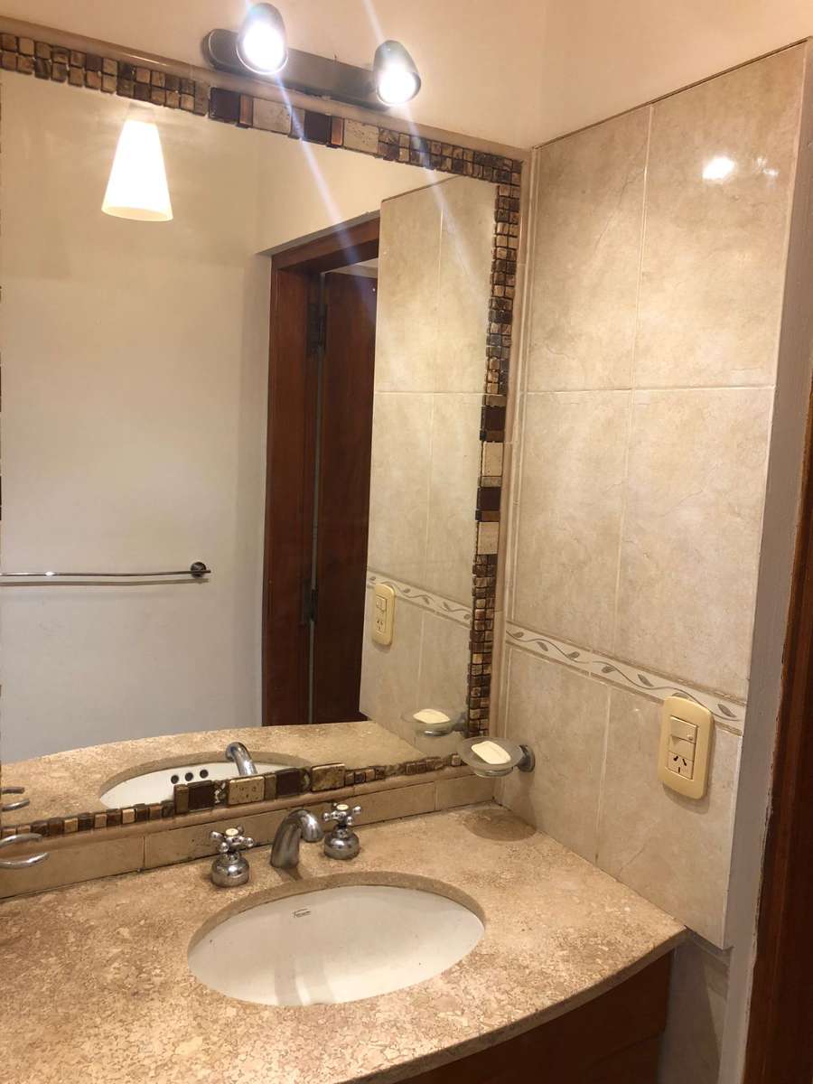 Dueo Vende Casa En General Cabrera - Casa en Venta en General Cabrera con 2 dorm., 6 amb., 185 m2 cubiertos y 300 m2 totales - imagen 7