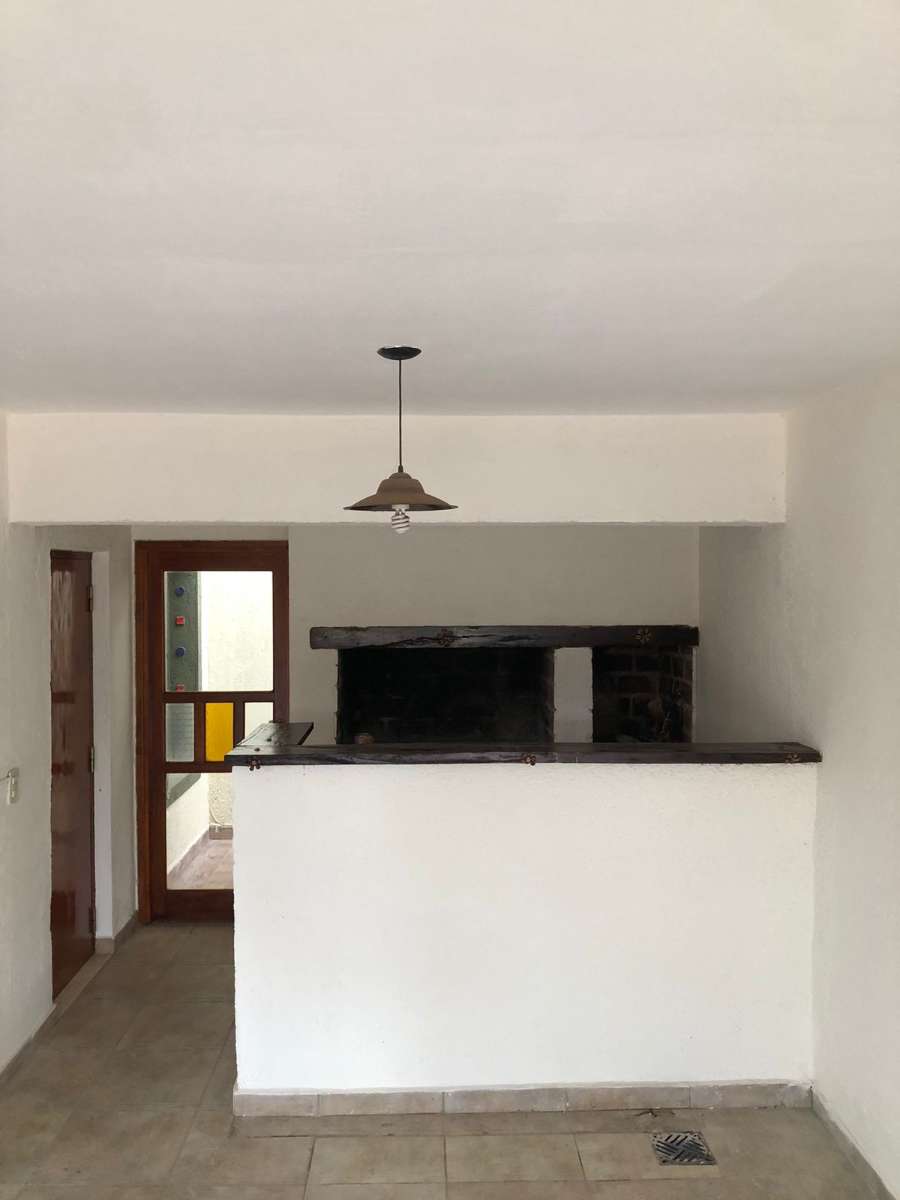 Dueo Vende Casa En General Cabrera - Casa en Venta en General Cabrera con 2 dorm., 6 amb., 185 m2 cubiertos y 300 m2 totales - imagen 8