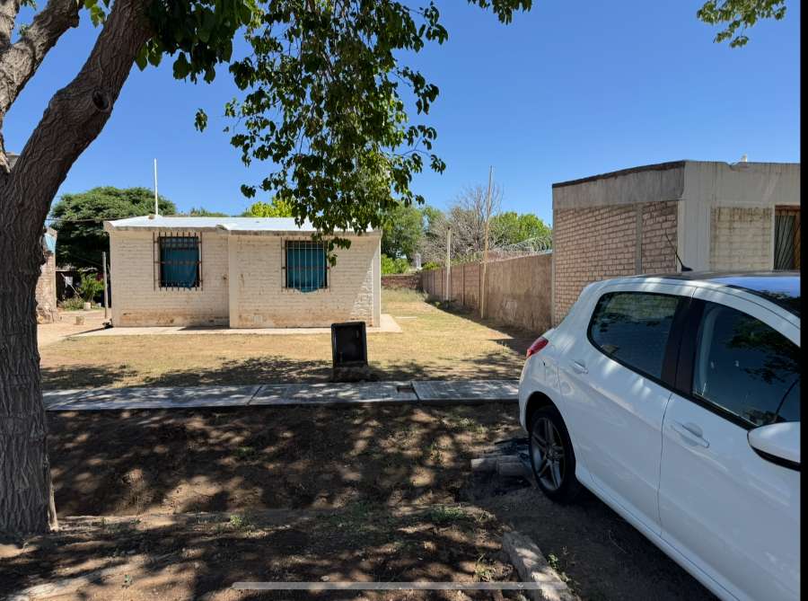 Casa disponible para la en Venta en Rivadavia · dueño directo · 2 dorm · 3 ambientes · 302 m² de lote - Imagen 2