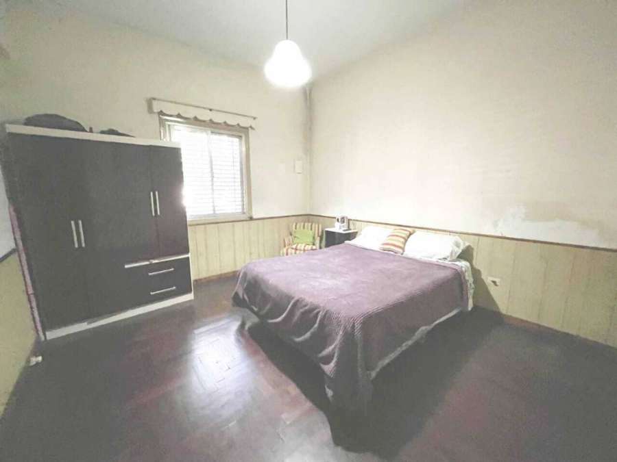 Venta De Casa 3 Ambientes Con Patio Y Cochera En Lomas De Zamora - Casa en Venta en Lomas de Zamora con 2 dorm., 3 amb., 80 m2 cubiertos y 330 m2 totales - imagen 13