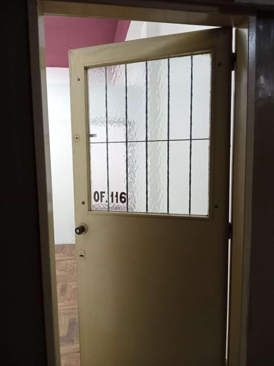 Oficina Buena Ubicacin Dueo Directo - Oficina en Venta en Avellaneda con 30 m2 cubiertos - imagen 8
