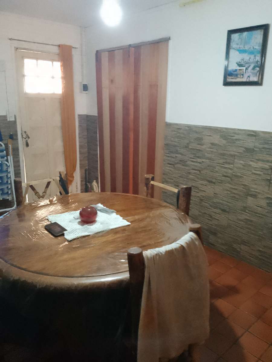 Dueo Vende - Casa en Venta en General Lagos con 3 dorm., 6 amb., 111 m2 cubiertos y 300 m2 totales - imagen 11