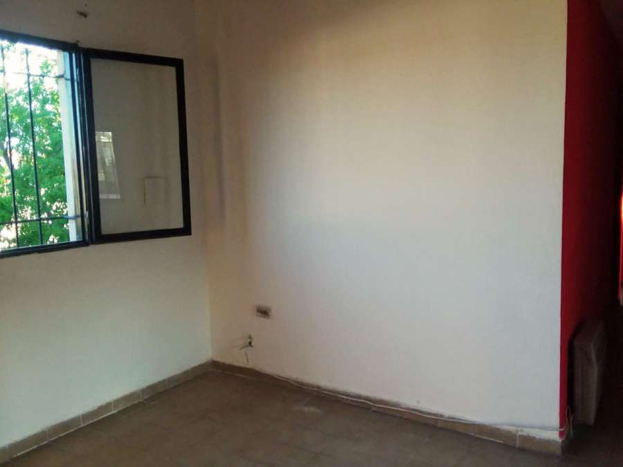 Tu próxima Casa en Venta en Godoy Cruz · dueño directo · 3 dorm · 2 cocheras - Imagen 1