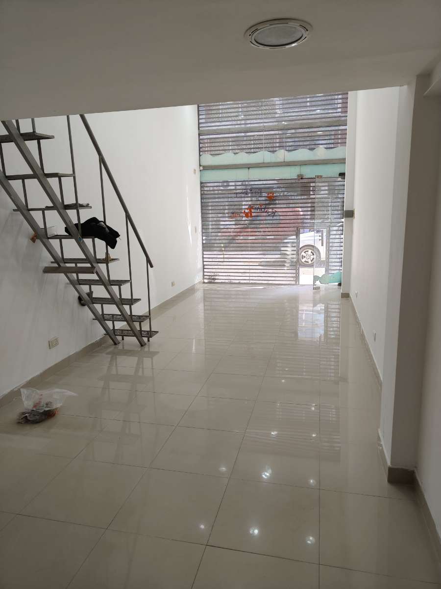 Local disponible en Almagro · dueño directo · 1 ambientes - Imagen 2