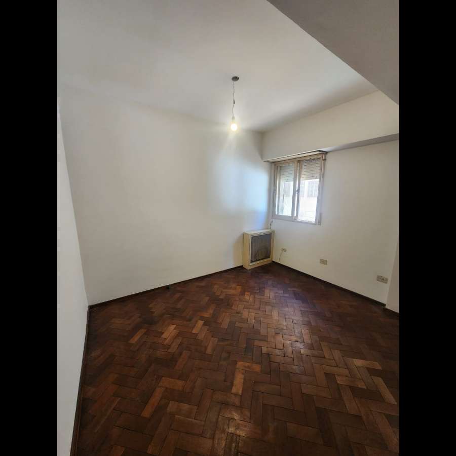 Imperdible Oportunidad Depto. En Corazn De Barrio Martin - Departamento en Venta en Rosario con 3 dorm., 6 amb. y 128 m2 cubiertos - imagen 7