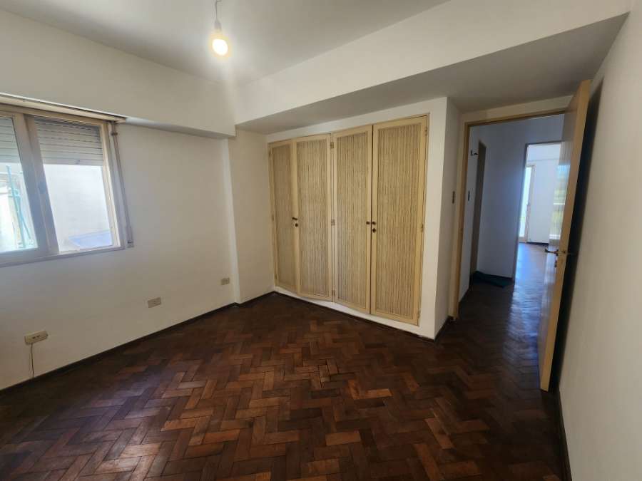 Imperdible Oportunidad Depto. En Corazn De Barrio Martin - Departamento en Venta en Rosario con 3 dorm., 6 amb. y 128 m2 cubiertos - imagen 8