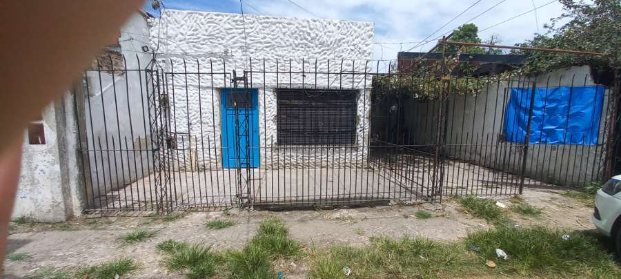 SE VENDE CASA CON ESCRITURA EN SAN JOSE