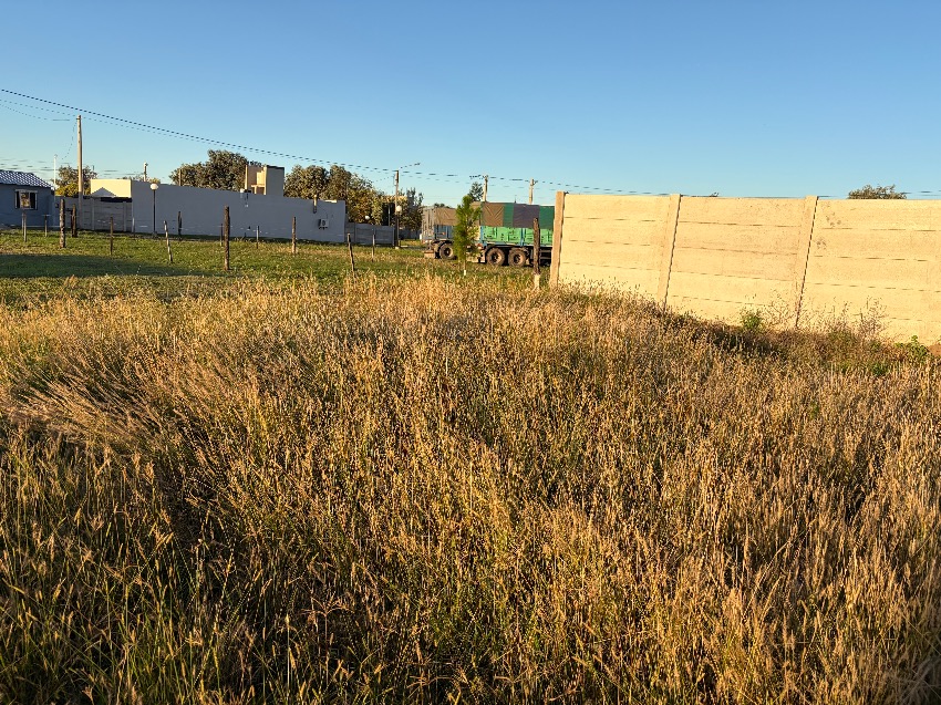 Terreno en venta en Ribetto II, General Deheza, con cloacas y cordón cuneta - Imagen 3