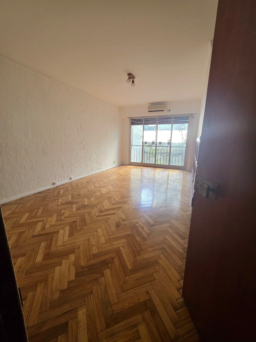 Departamento en alquiler en Belgrano, CABA, 4 ambientes y 3 dormitorios - Imagen 3