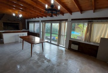 Departamento en Moron en Venta · dueño directo · 4 o más dorm · cochera · 390 m² de lote - Imagen 3