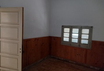 Casa en Venta en Dean Funes con 3 dorm y 6 ambientes - Imagen 2