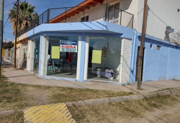 Locales comerciale en Alquiler en Dean Funes con 3 ambientes - Imagen 1