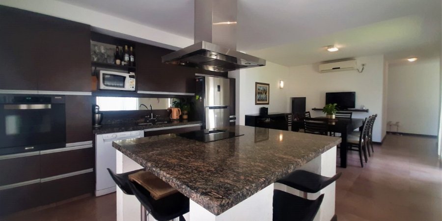 Casa en Venta en Córdoba con 4 dorm., 6 amb., 210 m2 cubiertos y 382 m2 totales - imagen 7