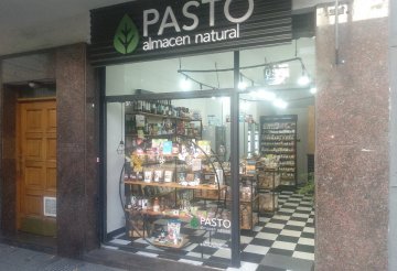 Locales comerciale en Venta en Flores con 2 ambientes - Imagen 1