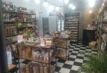 Locales comerciale en Venta en Flores con 2 ambientes - Imagen 2
