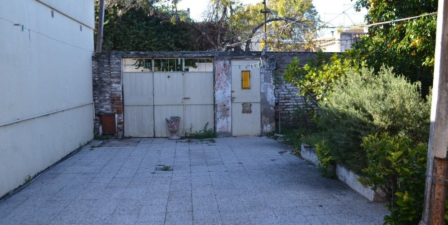 Casa De 3 Dormitorios Con Patio En Pasaje Echevarria 542 - Casa en Venta en Rosario con 3 dorm., 4 amb., 96 m2 cubiertos y 221 m2 totales - imagen 10