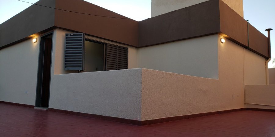 Casa en Venta en Córdoba con 3 dorm., 189 m2 cubiertos y 220 m2 totales - imagen 9