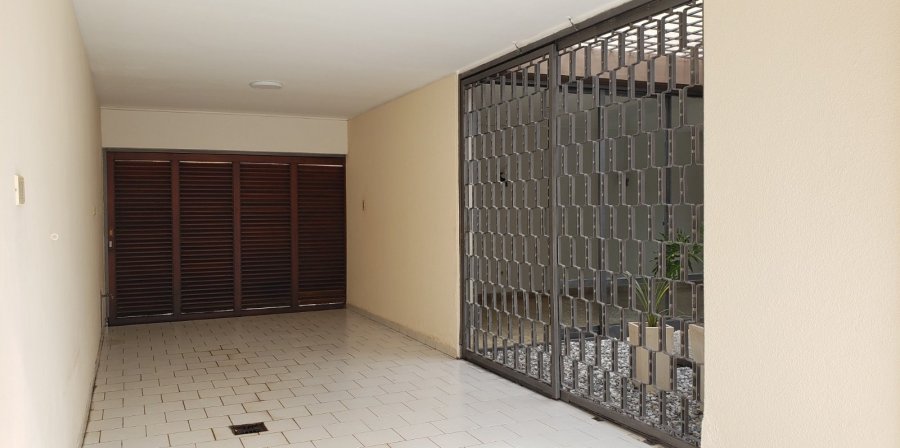 Casa en Venta en Córdoba con 3 dorm., 189 m2 cubiertos y 220 m2 totales - imagen 6