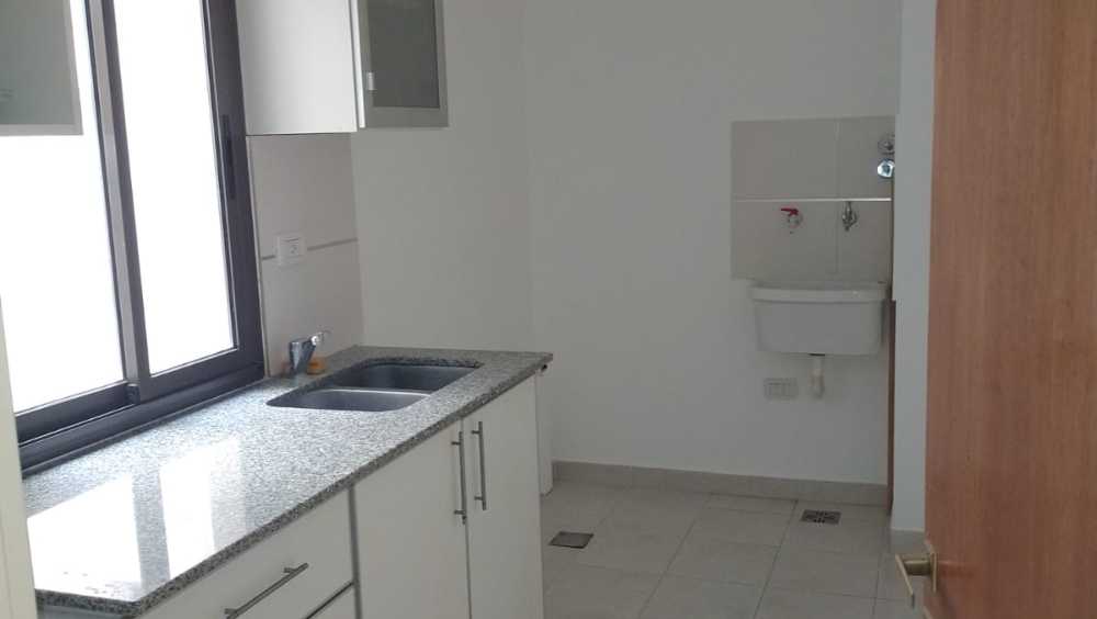 Vendo Departamento Torre Hovenia IV. 2 Ambientes Excelente Estado y Ubicación - Imagen 5