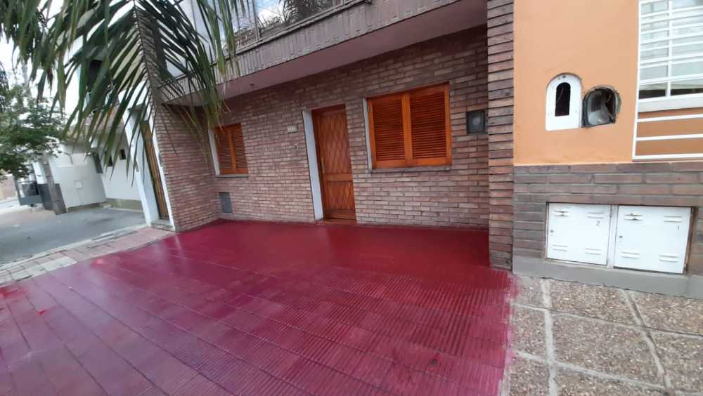 Departamento disponible para la en Venta en Córdoba · dueño directo · 4 o más dorm · 2 cocheras · 168 m² de lote - Imagen 4