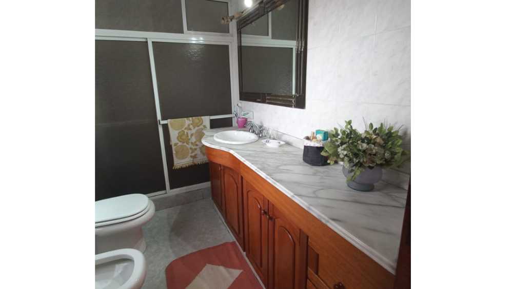 Venta De Casa 5 Ambientes. Quilmes. 250 M2. - Casa en Venta en Quilmes con 4 dorm., 5 amb., 206 m2 cubiertos y 250 m2 totales - imagen 11