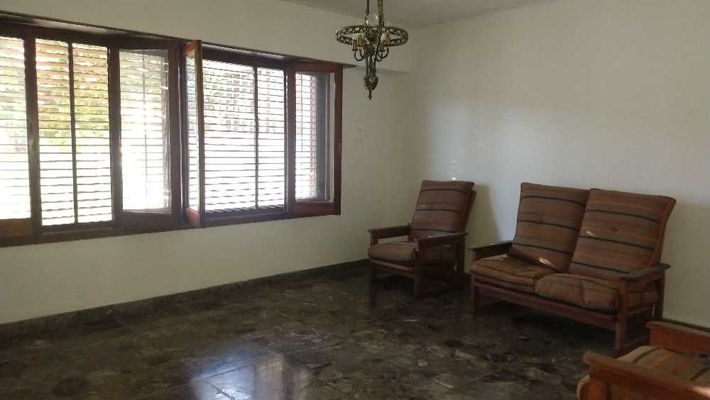Venta Casa Excelente Estado Y Ubicacin. Dueo Directo - Casa en Venta en Berisso con 3 dorm., 6 amb., 420 m2 cubiertos y 600 m2 totales - imagen 6