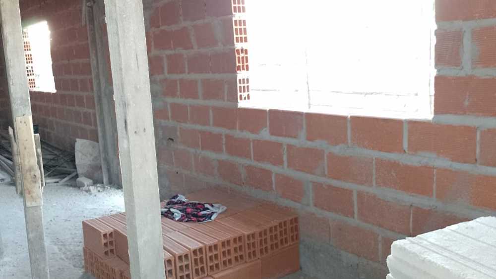 Vendo terreno con edificación a terminar en claypole - Imagen 5